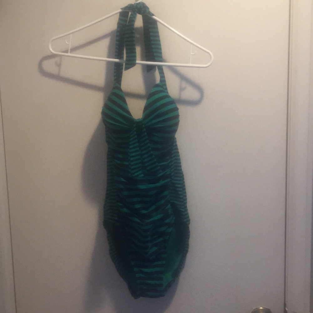 Ladies one piece swimsuit